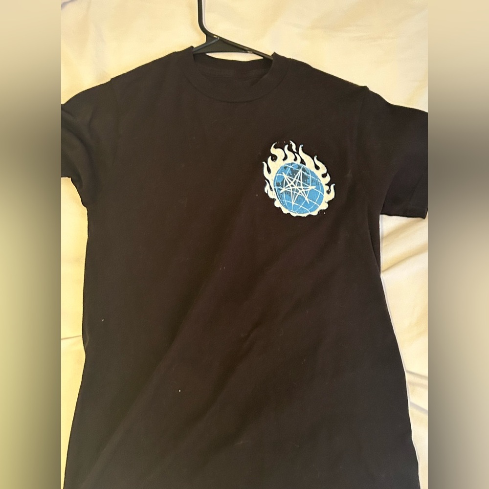Bring me to the horizon band t shirt